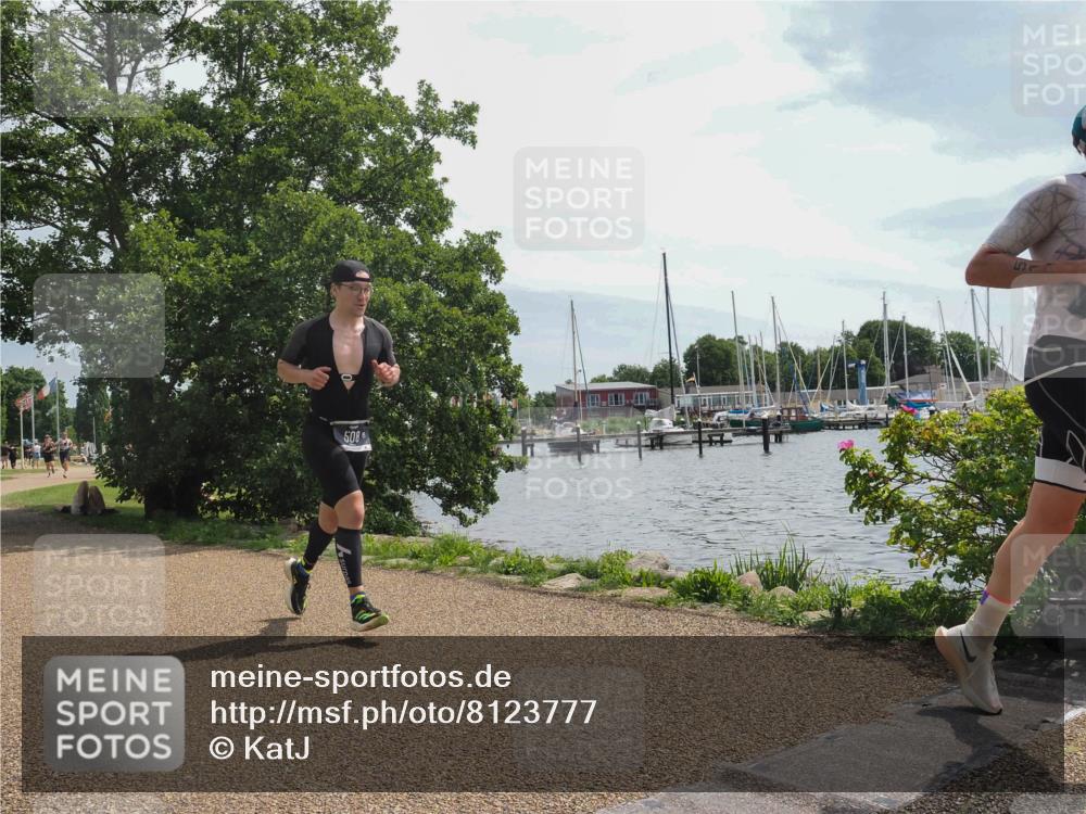 22.06.2025 - Viking Triathlon KatJ http://msf.ph/oto/8123777 22.06.2025 13:05:51 Laufen 464, 508, 510 meine-sportfotos.de