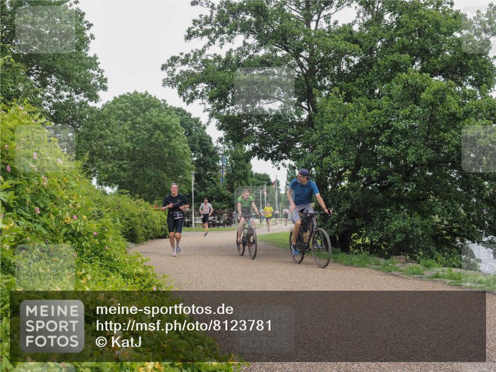 22.06.2025 - Viking Triathlon KatJ http://msf.ph/oto/8123781 22.06.2025 15:19:44 Laufen 24 meine-sportfotos.de