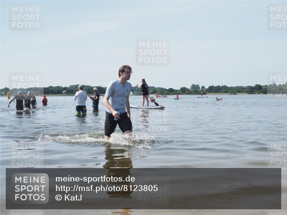 22.06.2025 - Viking Triathlon KatJ http://msf.ph/oto/8123805 22.06.2025 10:58:08 Schwimmen 357, 359, 403 meine-sportfotos.de