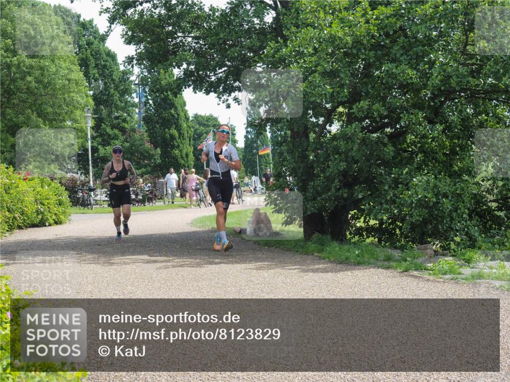 22.06.2025 - Viking Triathlon KatJ http://msf.ph/oto/8123829 22.06.2025 13:05:59 Laufen 30 meine-sportfotos.de