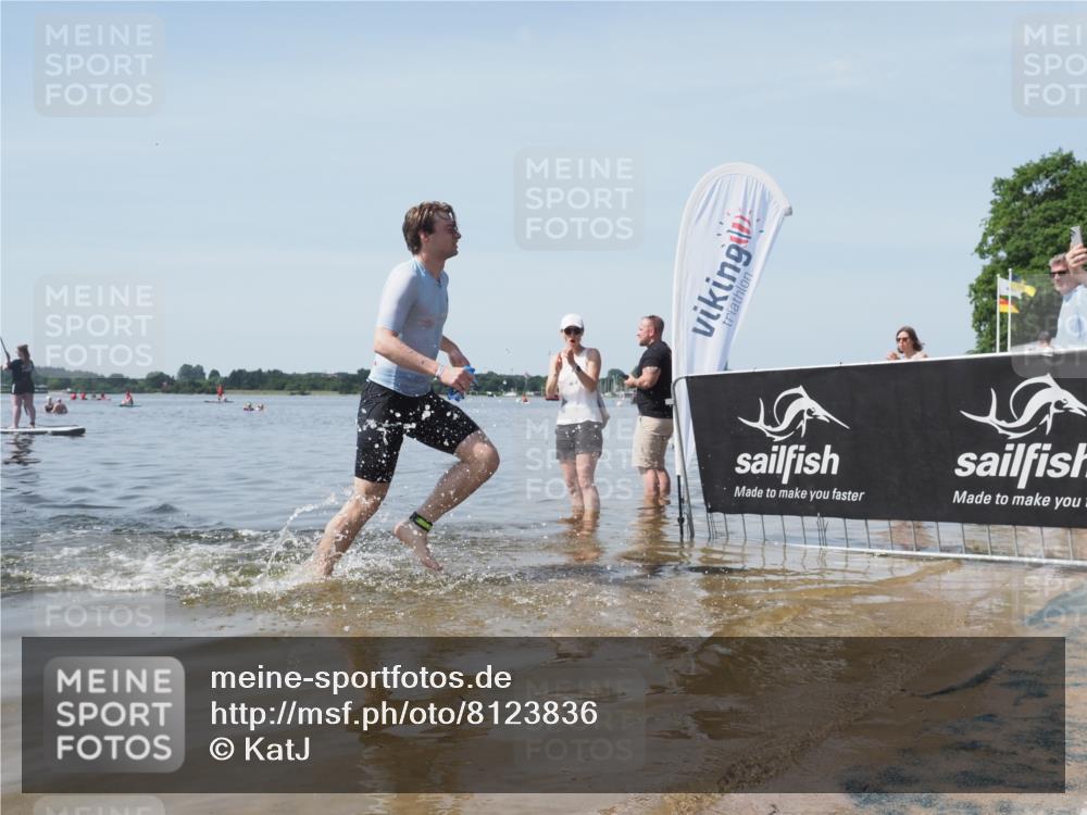 22.06.2025 - Viking Triathlon KatJ http://msf.ph/oto/8123836 22.06.2025 10:58:10 Schwimmen 357, 359, 403 meine-sportfotos.de