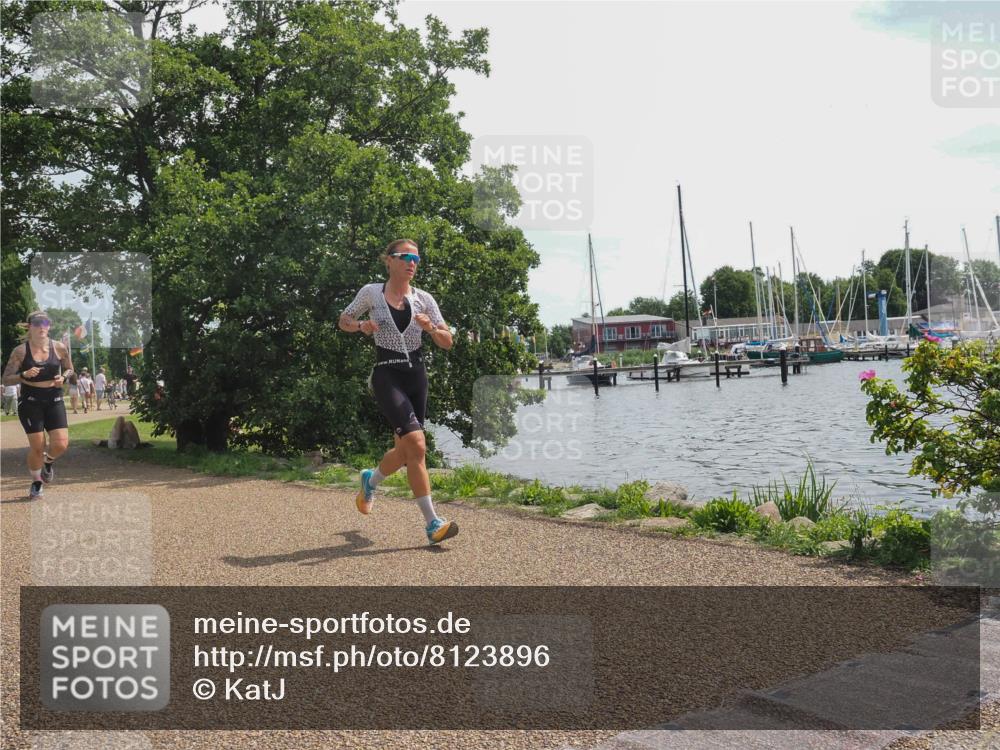 22.06.2025 - Viking Triathlon KatJ http://msf.ph/oto/8123896 22.06.2025 13:06:02 Laufen 30, 602 meine-sportfotos.de