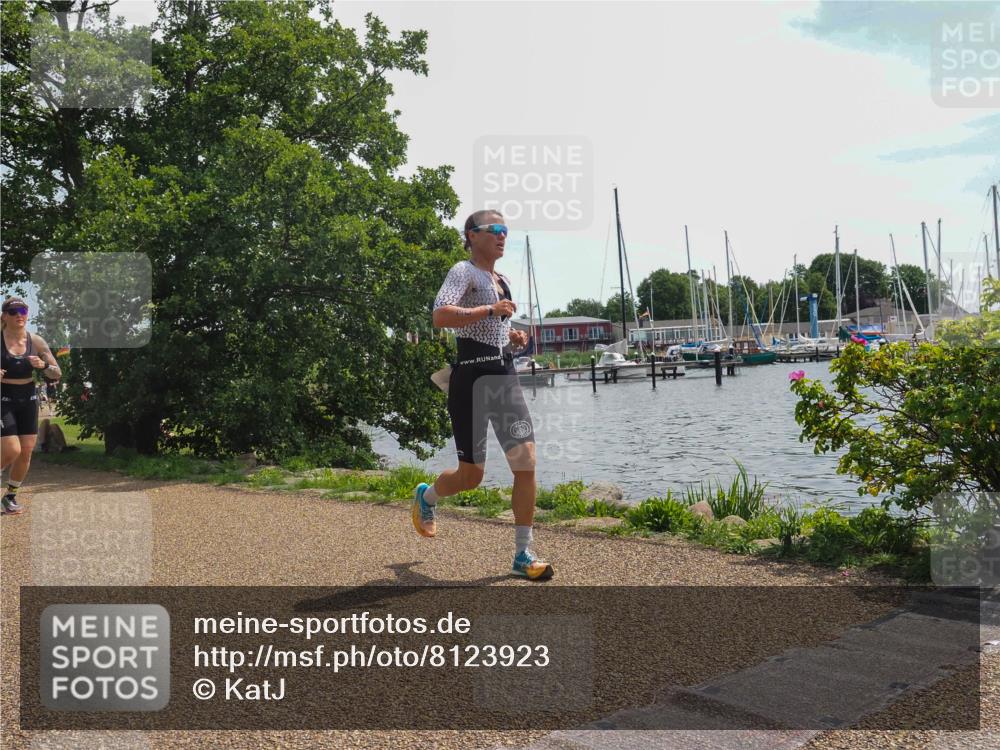 22.06.2025 - Viking Triathlon KatJ http://msf.ph/oto/8123923 22.06.2025 13:06:02 Laufen 30, 602 meine-sportfotos.de