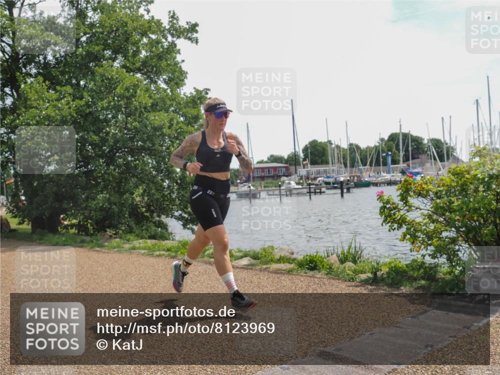 22.06.2025 - Viking Triathlon KatJ http://msf.ph/oto/8123969 22.06.2025 13:06:03 Laufen 30, 602 meine-sportfotos.de