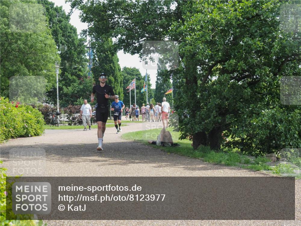 22.06.2025 - Viking Triathlon KatJ http://msf.ph/oto/8123977 22.06.2025 13:06:10 Laufen 193 meine-sportfotos.de