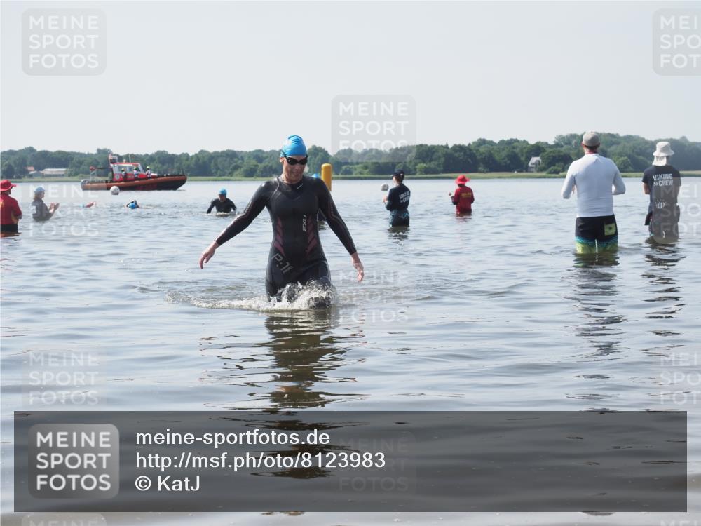 22.06.2025 - Viking Triathlon KatJ http://msf.ph/oto/8123983 22.06.2025 10:58:48 Schwimmen 268 meine-sportfotos.de