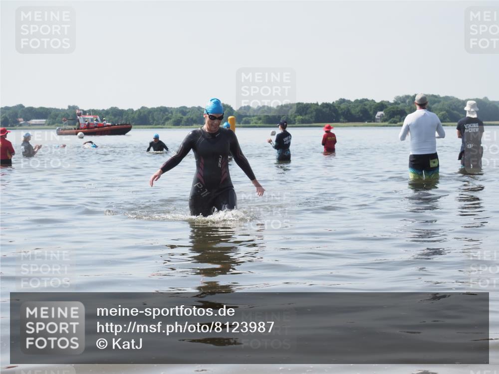 22.06.2025 - Viking Triathlon KatJ http://msf.ph/oto/8123987 22.06.2025 10:58:48 Schwimmen 268 meine-sportfotos.de