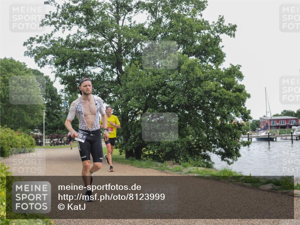 22.06.2025 - Viking Triathlon KatJ http://msf.ph/oto/8123999 22.06.2025 15:19:52 Laufen 396, 637 meine-sportfotos.de