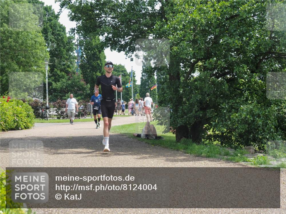 22.06.2025 - Viking Triathlon KatJ http://msf.ph/oto/8124004 22.06.2025 13:06:10 Laufen 193 meine-sportfotos.de