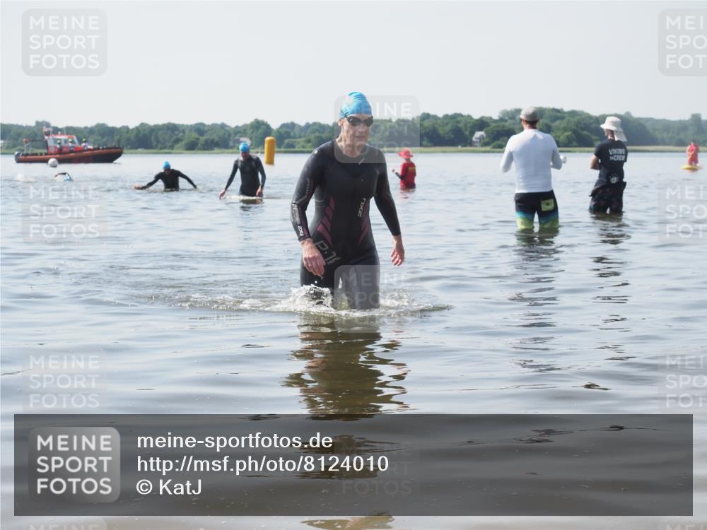 22.06.2025 - Viking Triathlon KatJ http://msf.ph/oto/8124010 22.06.2025 10:58:50 Schwimmen 268 meine-sportfotos.de