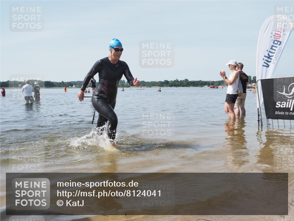 22.06.2025 - Viking Triathlon KatJ http://msf.ph/oto/8124041 22.06.2025 10:58:54 Schwimmen 234, 268 meine-sportfotos.de