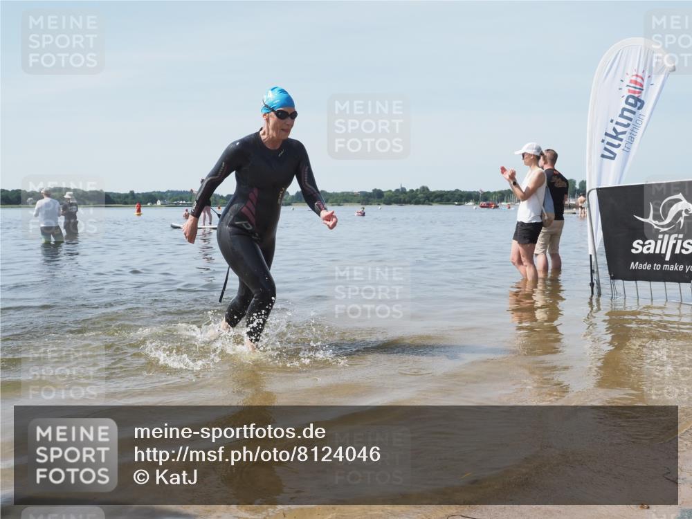 22.06.2025 - Viking Triathlon KatJ http://msf.ph/oto/8124046 22.06.2025 10:58:54 Schwimmen 234, 268 meine-sportfotos.de