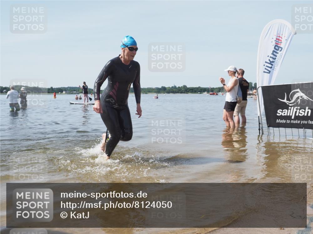 22.06.2025 - Viking Triathlon KatJ http://msf.ph/oto/8124050 22.06.2025 10:58:55 Schwimmen 234, 268 meine-sportfotos.de
