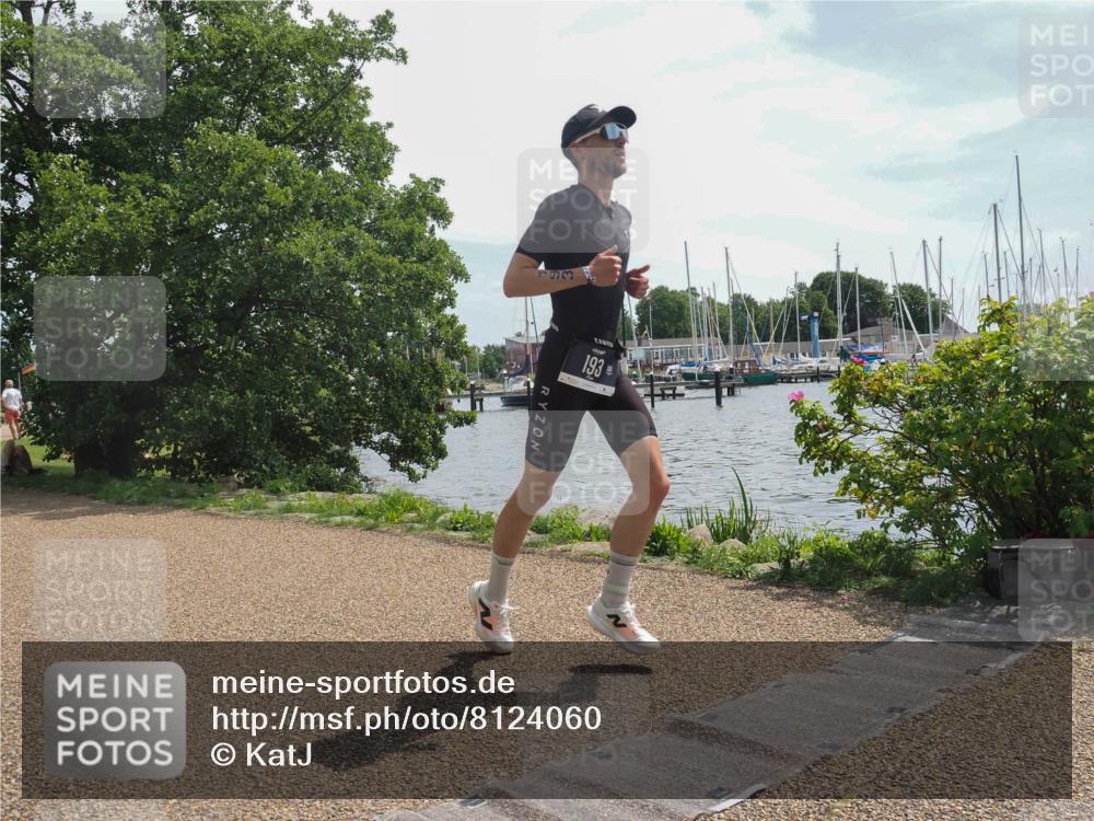 22.06.2025 - Viking Triathlon KatJ http://msf.ph/oto/8124060 22.06.2025 13:06:13 Laufen 193, 214 meine-sportfotos.de