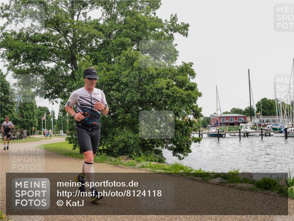 22.06.2025 - Viking Triathlon KatJ http://msf.ph/oto/8124118 22.06.2025 15:20:02 Laufen 290 meine-sportfotos.de