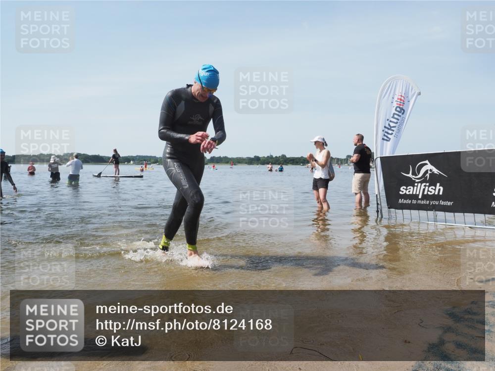 22.06.2025 - Viking Triathlon KatJ http://msf.ph/oto/8124168 22.06.2025 10:59:11 Schwimmen 222, 234 meine-sportfotos.de