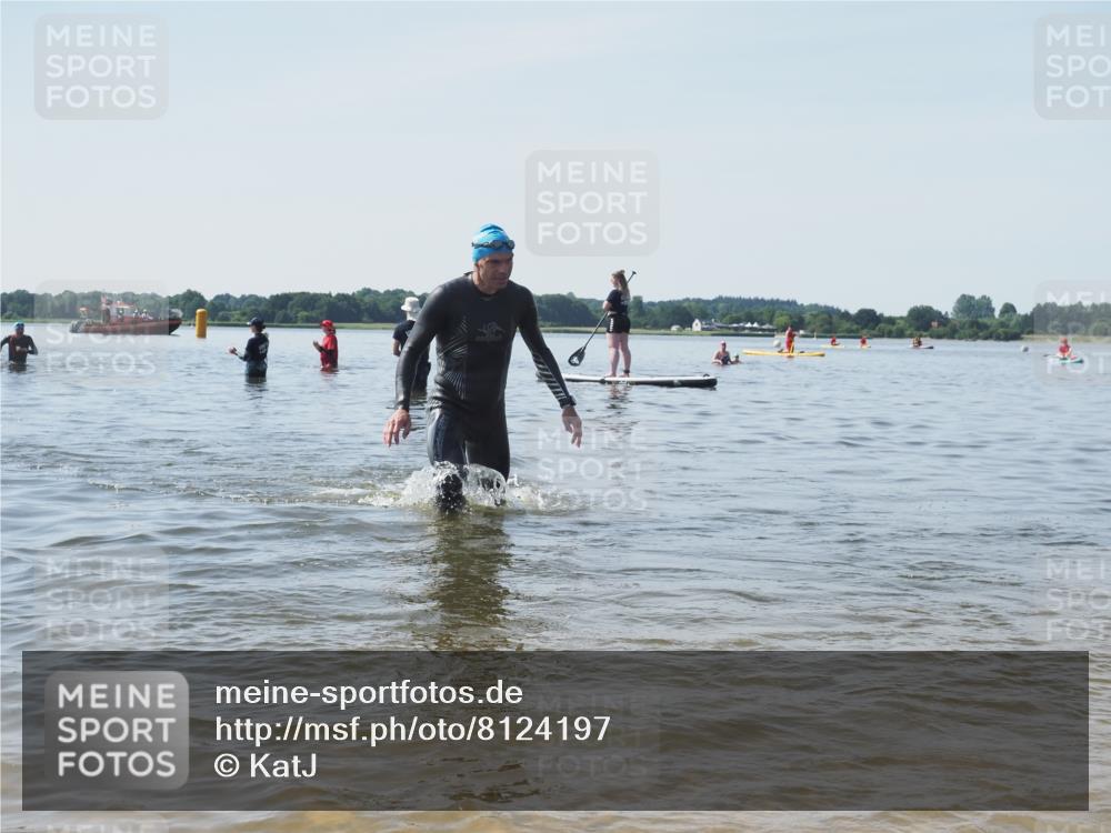 22.06.2025 - Viking Triathlon KatJ http://msf.ph/oto/8124197 22.06.2025 10:59:14 Schwimmen 222, 234, 459 meine-sportfotos.de