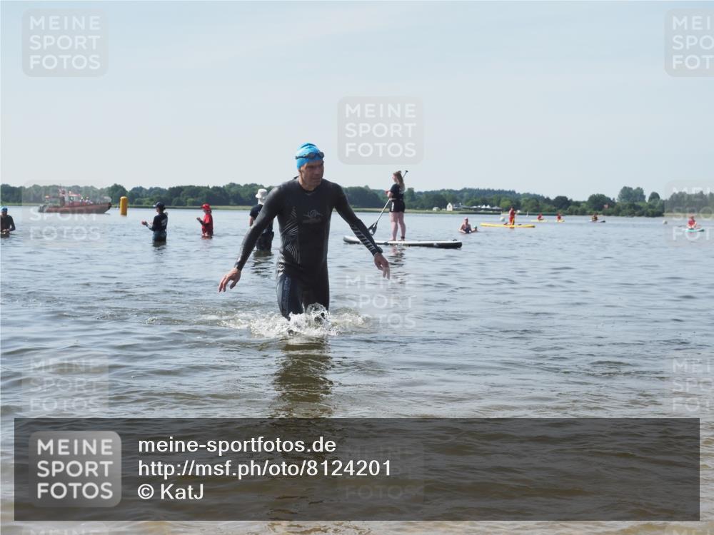 22.06.2025 - Viking Triathlon KatJ http://msf.ph/oto/8124201 22.06.2025 10:59:14 Schwimmen 222, 234, 459 meine-sportfotos.de
