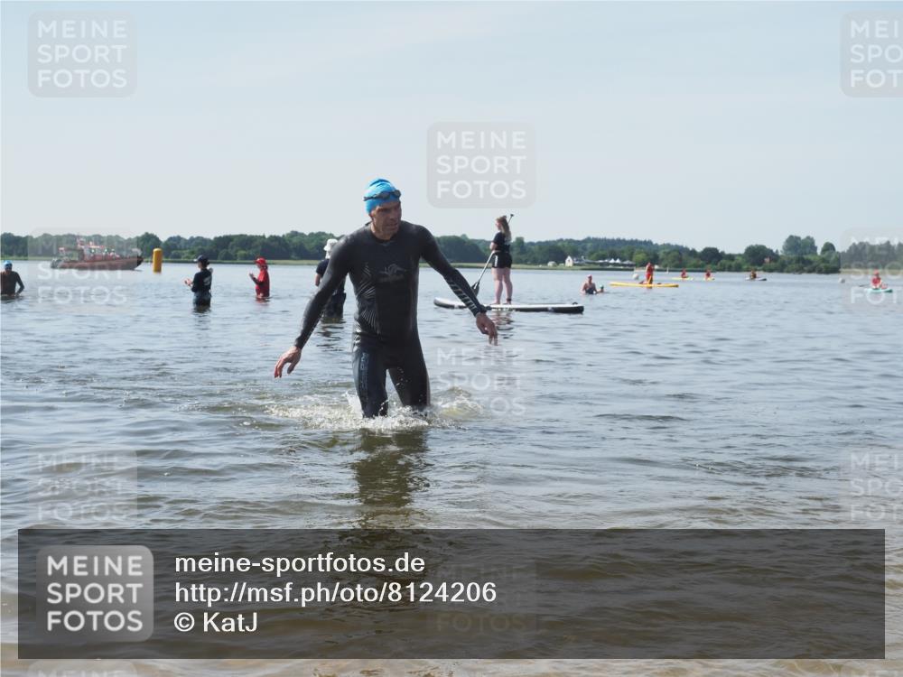 22.06.2025 - Viking Triathlon KatJ http://msf.ph/oto/8124206 22.06.2025 10:59:14 Schwimmen 222, 234, 459 meine-sportfotos.de