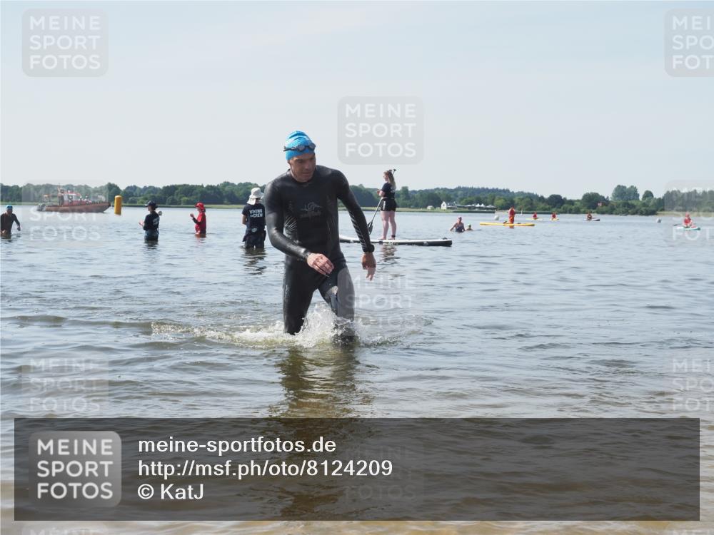 22.06.2025 - Viking Triathlon KatJ http://msf.ph/oto/8124209 22.06.2025 10:59:15 Schwimmen 222, 459 meine-sportfotos.de