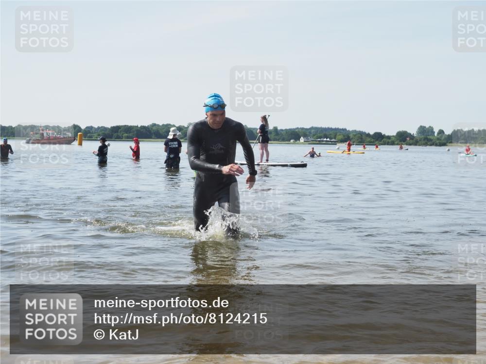 22.06.2025 - Viking Triathlon KatJ http://msf.ph/oto/8124215 22.06.2025 10:59:15 Schwimmen 222, 459 meine-sportfotos.de