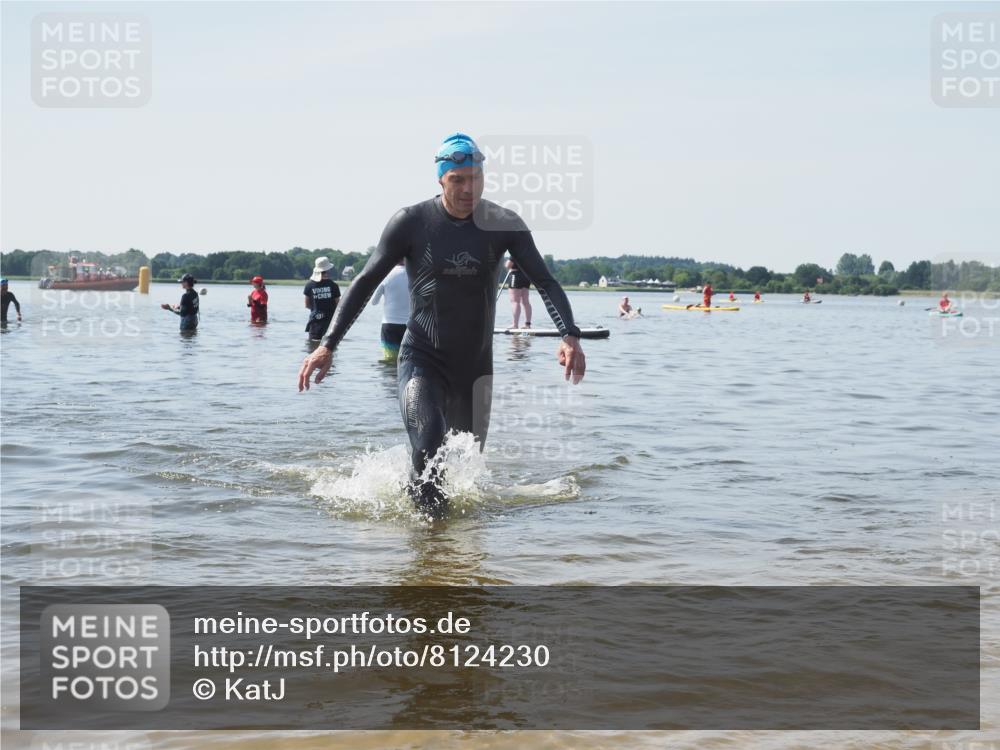 22.06.2025 - Viking Triathlon KatJ http://msf.ph/oto/8124230 22.06.2025 10:59:16 Schwimmen 222, 459 meine-sportfotos.de