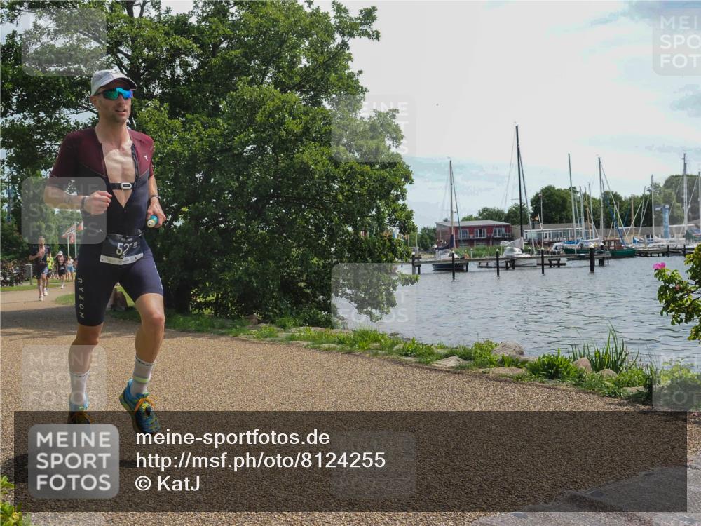 22.06.2025 - Viking Triathlon KatJ http://msf.ph/oto/8124255 22.06.2025 13:06:33 Laufen 527 meine-sportfotos.de