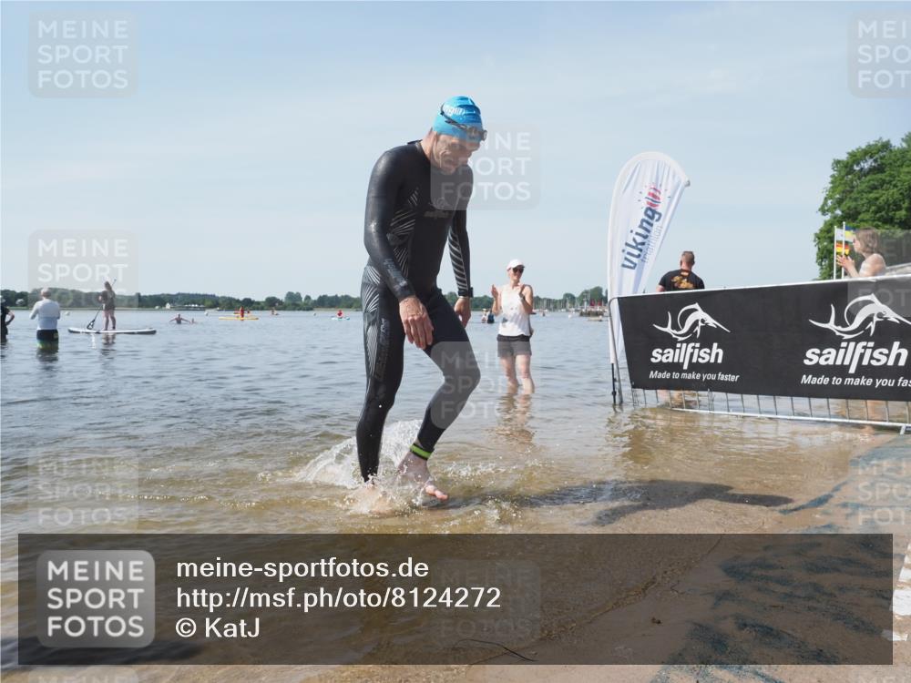 22.06.2025 - Viking Triathlon KatJ http://msf.ph/oto/8124272 22.06.2025 10:59:19 Schwimmen 222, 459, 476 meine-sportfotos.de