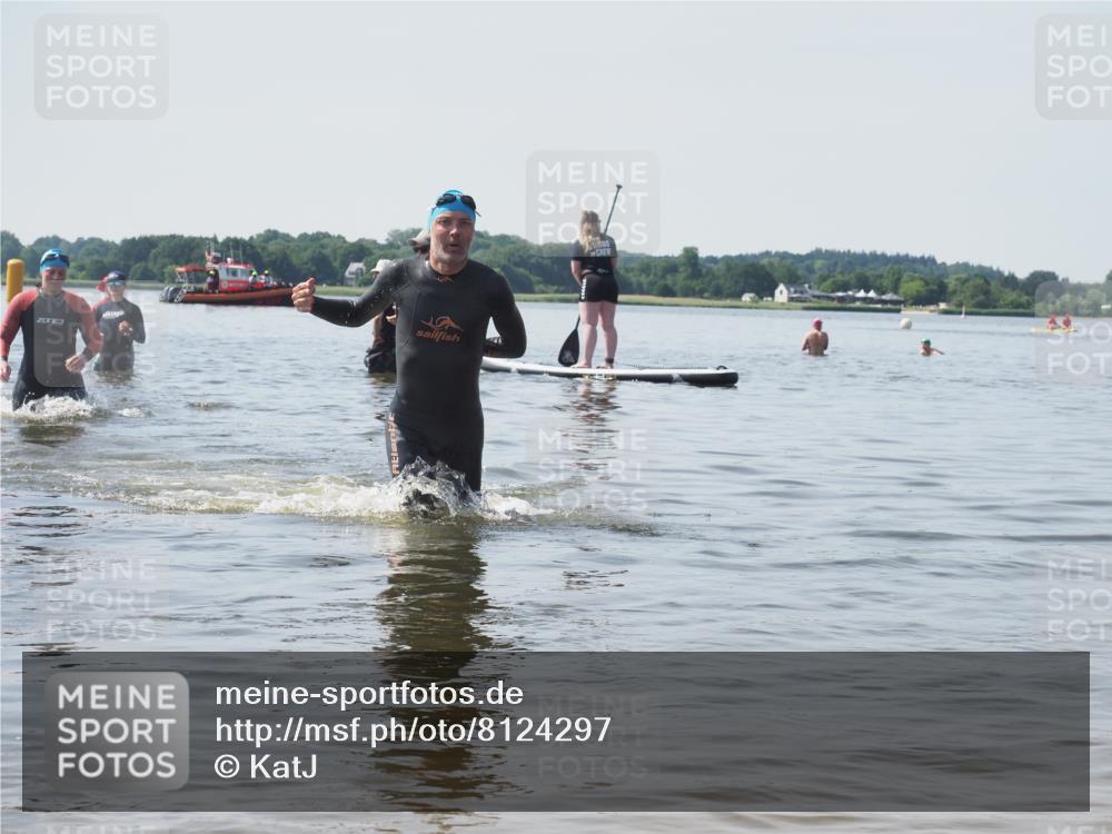 22.06.2025 - Viking Triathlon KatJ http://msf.ph/oto/8124297 22.06.2025 10:59:30 Schwimmen 459, 476 meine-sportfotos.de