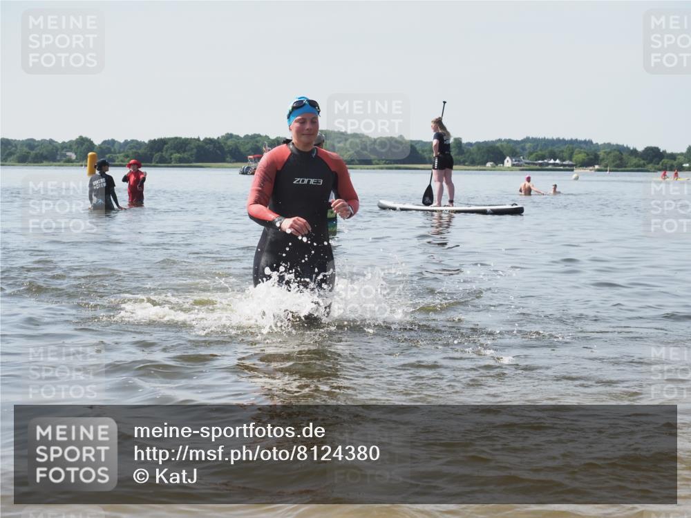22.06.2025 - Viking Triathlon KatJ http://msf.ph/oto/8124380 22.06.2025 10:59:36 Schwimmen 476 meine-sportfotos.de