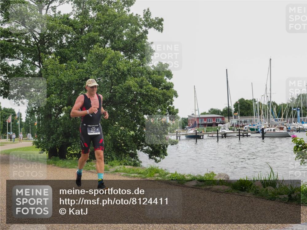 22.06.2025 - Viking Triathlon KatJ http://msf.ph/oto/8124411 22.06.2025 15:21:22 Laufen 327 meine-sportfotos.de