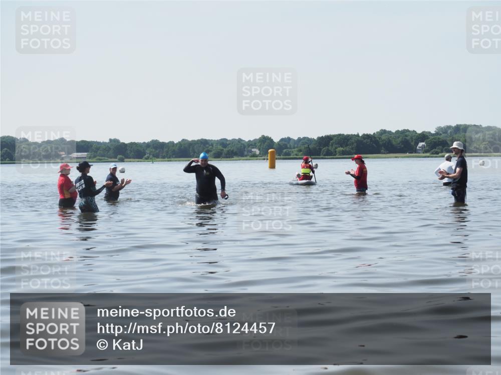 22.06.2025 - Viking Triathlon KatJ http://msf.ph/oto/8124457 22.06.2025 11:06:02 Schwimmen  meine-sportfotos.de