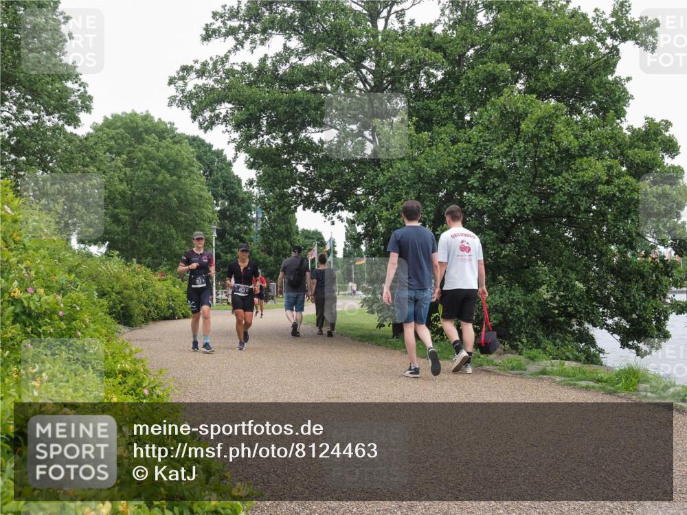 22.06.2025 - Viking Triathlon KatJ http://msf.ph/oto/8124463 22.06.2025 15:21:56 Laufen 183, 453 meine-sportfotos.de