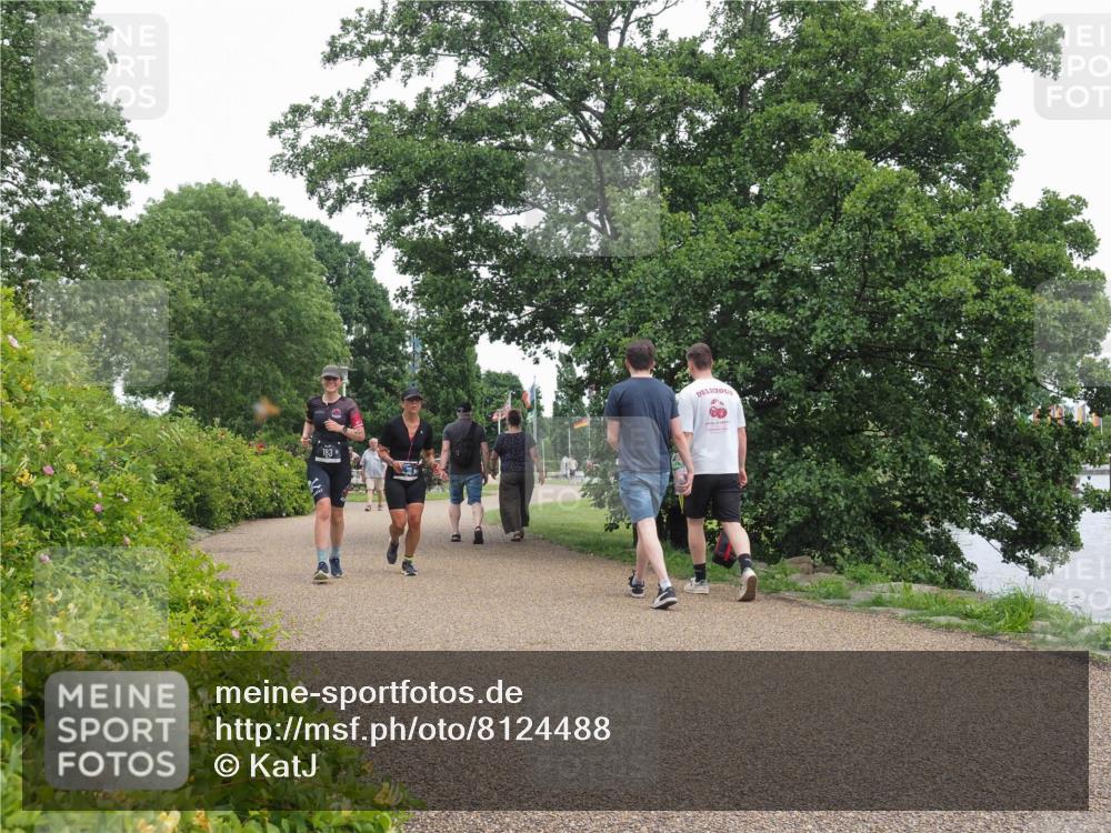 22.06.2025 - Viking Triathlon KatJ http://msf.ph/oto/8124488 22.06.2025 15:21:56 Laufen 183, 453 meine-sportfotos.de