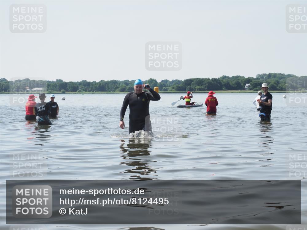 22.06.2025 - Viking Triathlon KatJ http://msf.ph/oto/8124495 22.06.2025 11:06:11 Schwimmen 303 meine-sportfotos.de