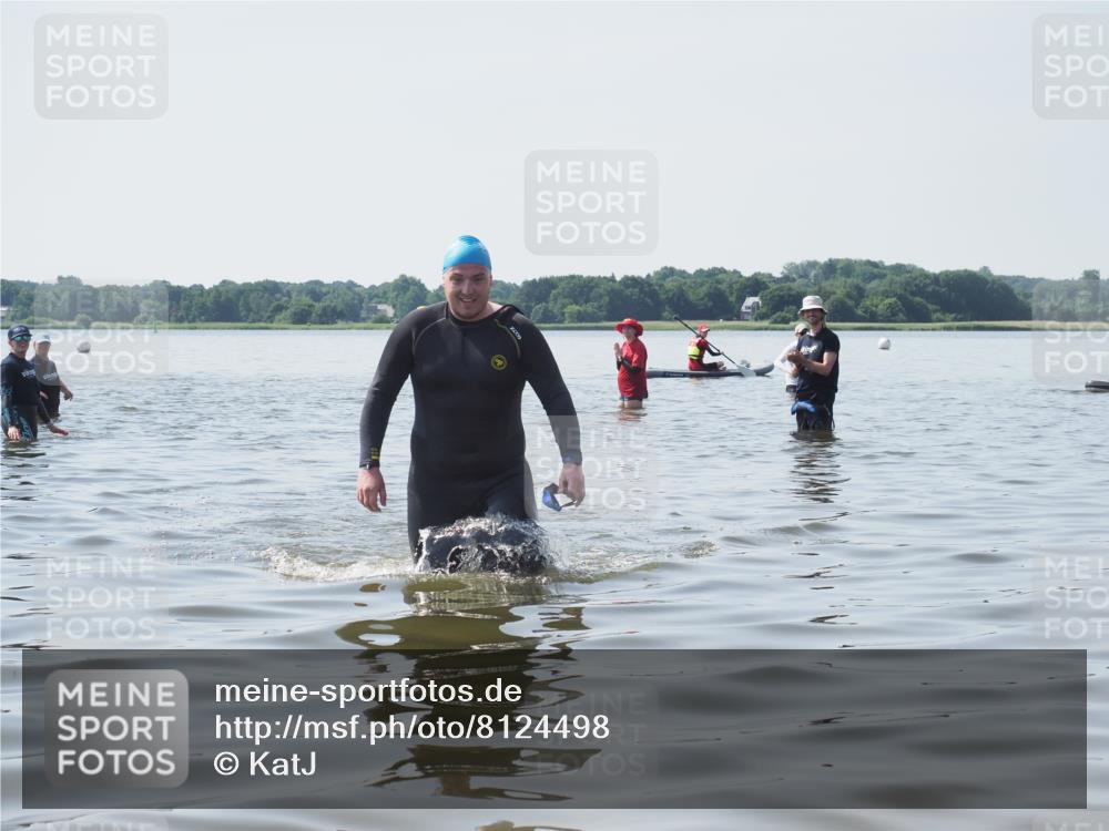 22.06.2025 - Viking Triathlon KatJ http://msf.ph/oto/8124498 22.06.2025 11:06:16 Schwimmen 303 meine-sportfotos.de