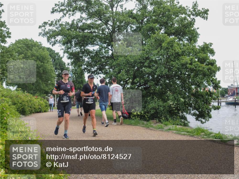 22.06.2025 - Viking Triathlon KatJ http://msf.ph/oto/8124527 22.06.2025 15:21:57 Laufen 183, 453 meine-sportfotos.de