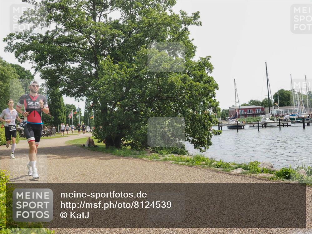 22.06.2025 - Viking Triathlon KatJ http://msf.ph/oto/8124539 22.06.2025 13:06:46 Laufen 330, 435, 641 meine-sportfotos.de