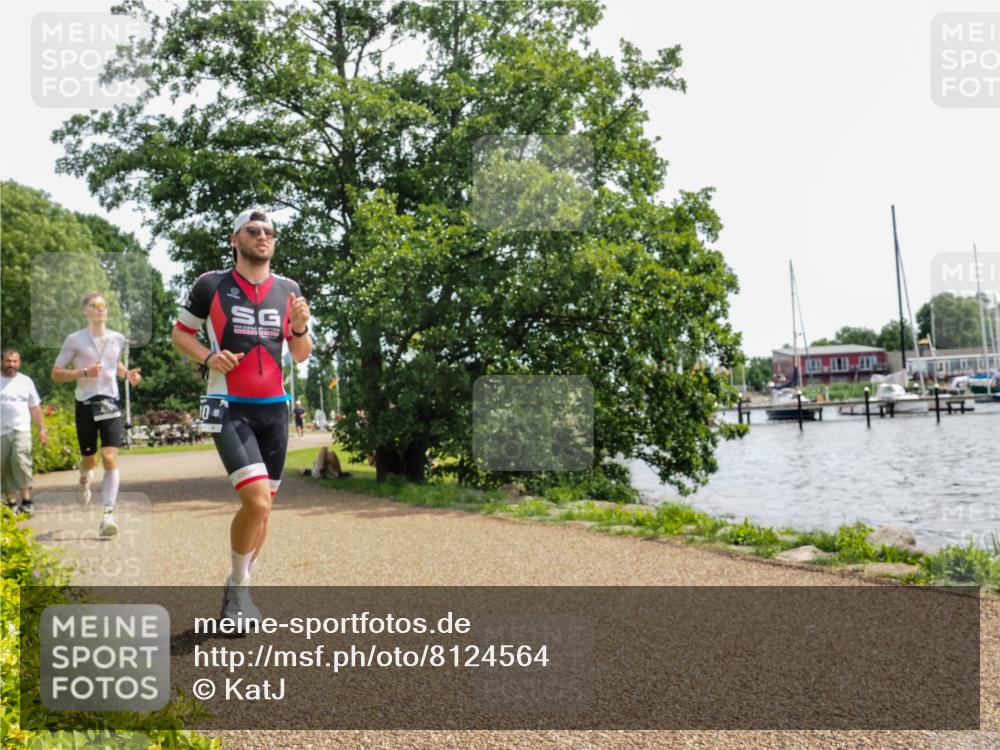 22.06.2025 - Viking Triathlon KatJ http://msf.ph/oto/8124564 22.06.2025 13:06:47 Laufen 330, 435 meine-sportfotos.de