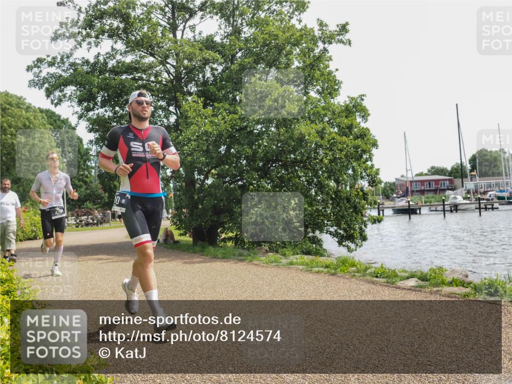 22.06.2025 - Viking Triathlon KatJ http://msf.ph/oto/8124574 22.06.2025 13:06:47 Laufen 330, 435 meine-sportfotos.de