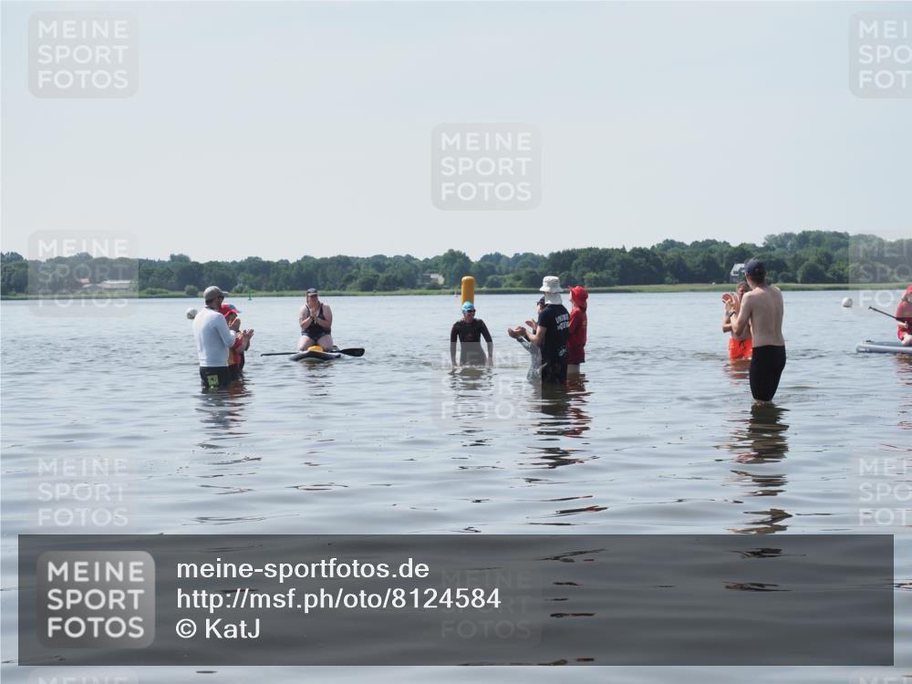 22.06.2025 - Viking Triathlon KatJ http://msf.ph/oto/8124584 22.06.2025 11:13:56 Schwimmen  meine-sportfotos.de