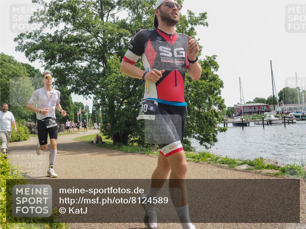 22.06.2025 - Viking Triathlon KatJ http://msf.ph/oto/8124589 22.06.2025 13:06:48 Laufen 330, 435 meine-sportfotos.de