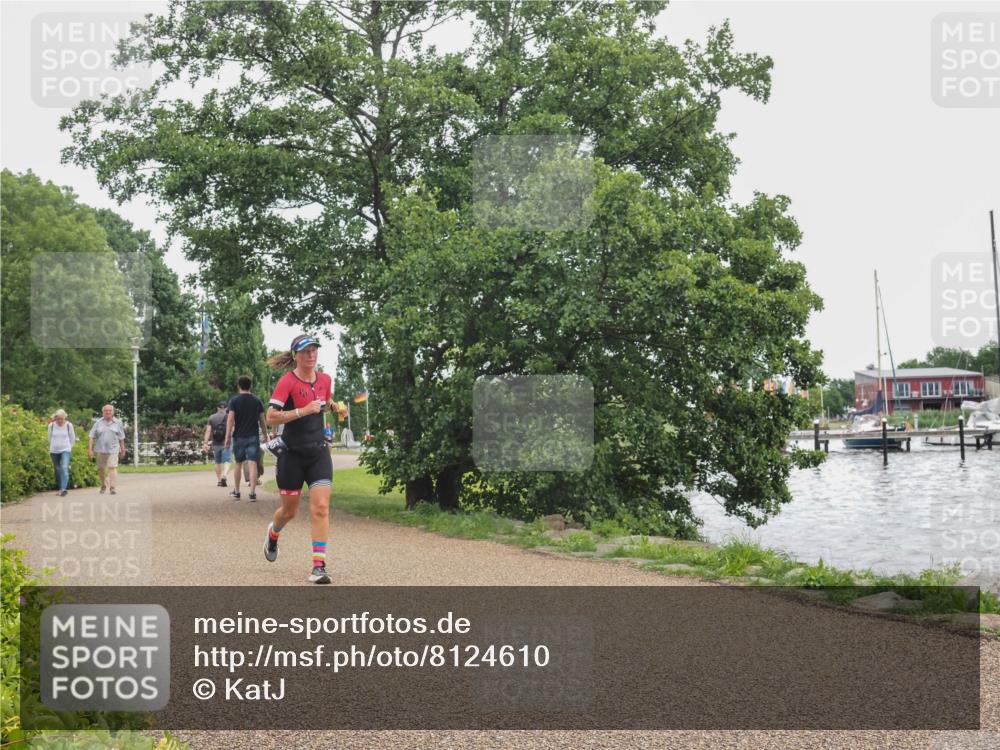 22.06.2025 - Viking Triathlon KatJ http://msf.ph/oto/8124610 22.06.2025 15:22:03 Laufen 155 meine-sportfotos.de