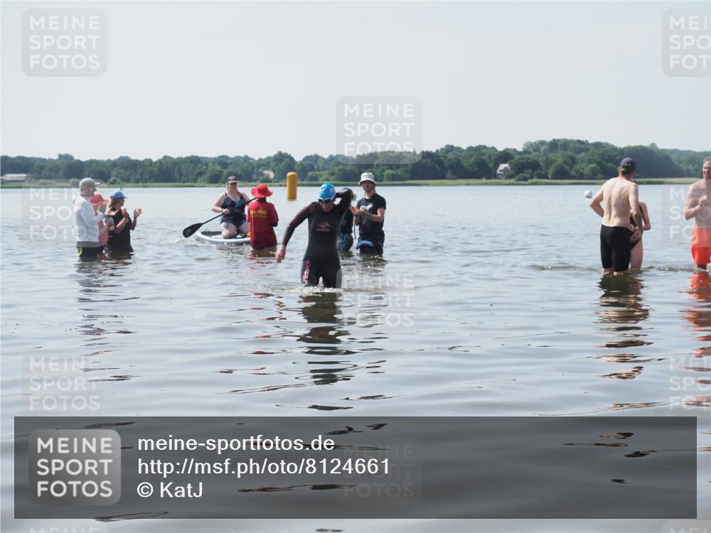 22.06.2025 - Viking Triathlon KatJ http://msf.ph/oto/8124661 22.06.2025 11:14:13 Schwimmen  meine-sportfotos.de