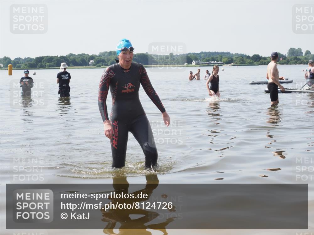 22.06.2025 - Viking Triathlon KatJ http://msf.ph/oto/8124726 22.06.2025 11:14:28 Schwimmen 405 meine-sportfotos.de