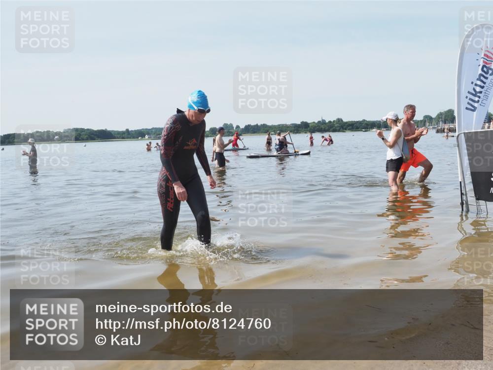 22.06.2025 - Viking Triathlon KatJ http://msf.ph/oto/8124760 22.06.2025 11:14:31 Schwimmen 405 meine-sportfotos.de