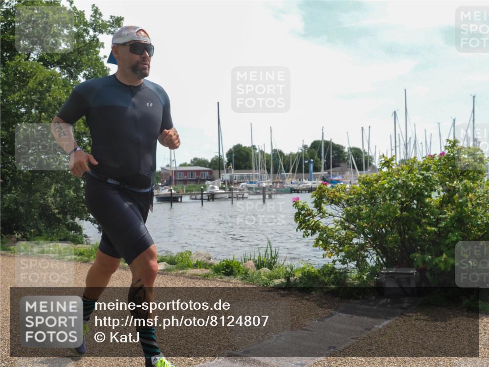 22.06.2025 - Viking Triathlon KatJ http://msf.ph/oto/8124807 22.06.2025 13:07:00 Laufen 434 meine-sportfotos.de