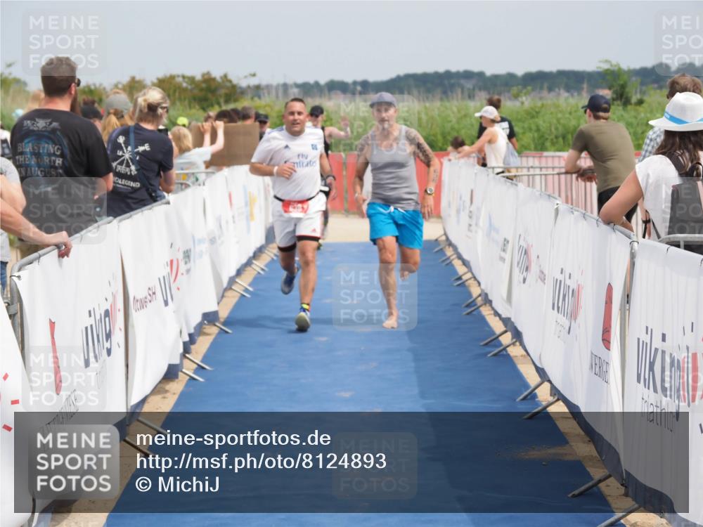 22.06.2025 - Viking Triathlon MichiJ http://msf.ph/oto/8124893 22.06.2025 15:15:22 Ziel 374, 638 meine-sportfotos.de