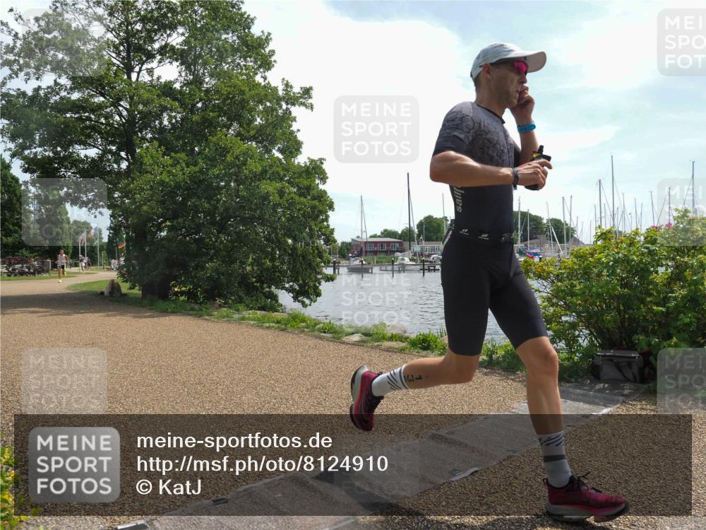22.06.2025 - Viking Triathlon KatJ http://msf.ph/oto/8124910 22.06.2025 13:07:11 Laufen 132 meine-sportfotos.de