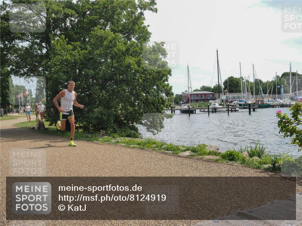 22.06.2025 - Viking Triathlon KatJ http://msf.ph/oto/8124919 22.06.2025 13:07:17 Laufen 349 meine-sportfotos.de